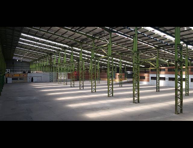 19,096M² FACTORY FOR SALE IN ANDERBOLT